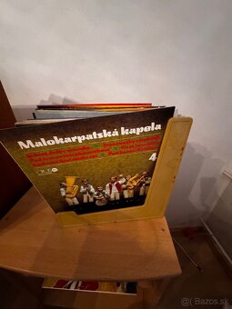 Gramofón + platne - 11