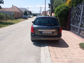 Predám Peugeot SW 308 1.6 diesel 66kw Rv2009 - 11