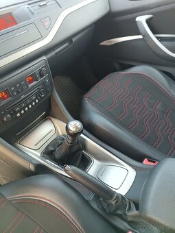 Citroen C5 2,0l Diesel sedan - 11