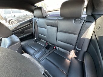 BMW Rad 3 Cabrio 335 i A/T - 11