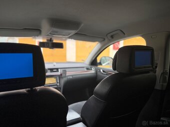 Škoda Superb 2.0 TDI 103kW Elegance 2009 - 11