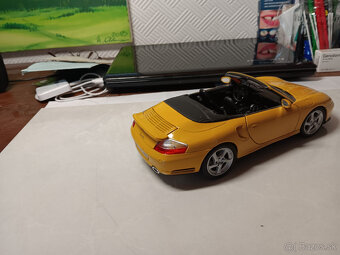predam modely porsche 1:18 2 cast obrazkov - 11