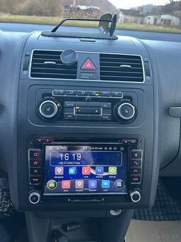 Volkswagen Touran 1.6 TDi 77kw - 11