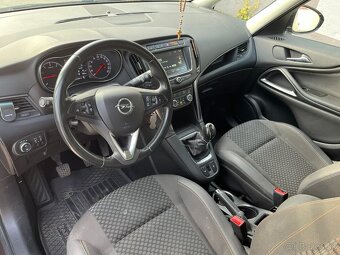 Opel Zafira Tourer 1.4 benzín + LPG - 11