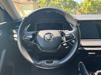 Škoda Octavia Combi 2.0 TDI SCR Style DSG - 11