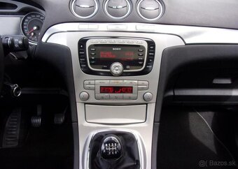 Ford S-MAX 2.0TDCi 103kW TOP KM 127 000KM nafta manuál - 11