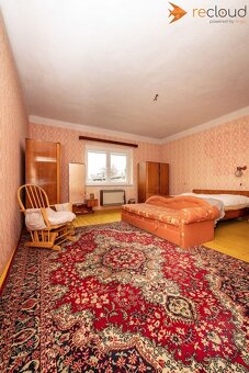 Rodinný dom s veľkým pozemkom 1620 m² – ideálny na prerábku - 11