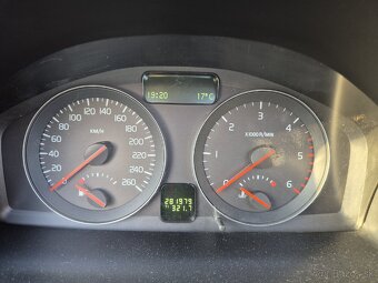 Volvo C70 2.0D - 11