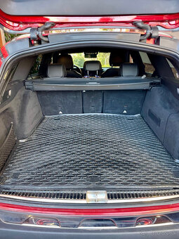 Mercedes E All terrain 400D v perfektnom stave - 11