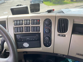 Renault PREMIUM LANDER DXI 6x4 + podvalník BERGER - 11