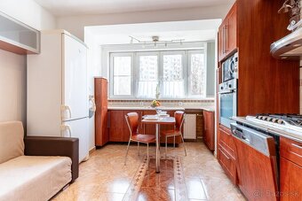 REZERVOVANÉ Priestranný investičný 1 izbový byt  - Jantár - 11