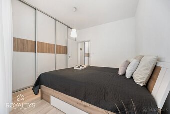 Štýlový 2-izbový byt s predzáhradkou a parkovaním | TRI VODY - 11