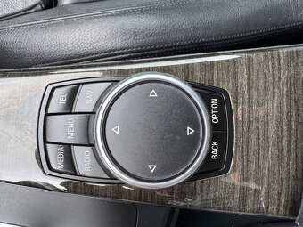 BMW Rad 3 330d xDrive A/T - 11