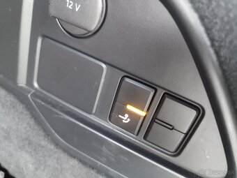 Vymením Volkswagen Touareg 3.0 tdi - 11