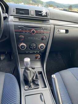 Mazda 3 sport BK 2.0 110kw - 11