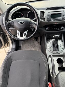 Kia Sportage 2.0 CRDI 4x4 - 11
