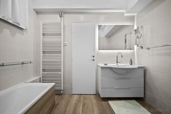 Elegantný 3,5 izbový byt na Révovej ul. na prenájom. - 11