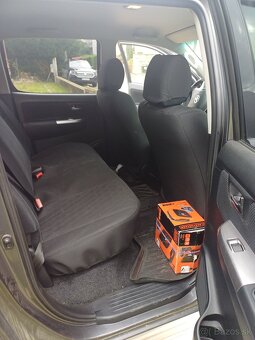Toyota Hilux 3,0 diesel r.v. 2015 - 11