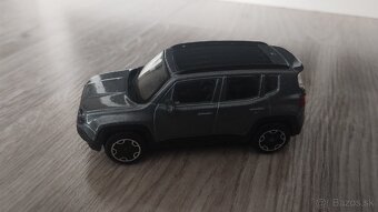 Burago autá - 11