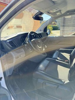 Predám Opel Vivaro 2.0 CDTI L3H1 90KW - 11