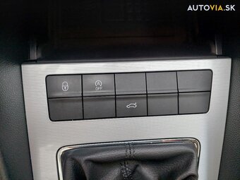 Škoda Octavia Combi 1.6 TDI 110k Style, Webasto, full servis - 11