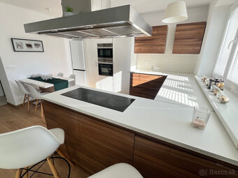 Krásny 2 izbový byt s lodžiou v Trenčíne - Dlhé Hony - 11
