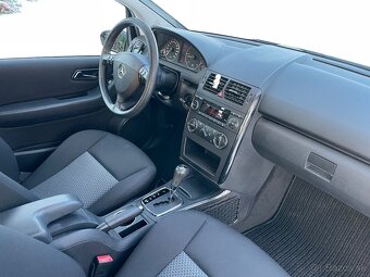 MERCEDES-BENZ A 180D AUTOMAT - 11