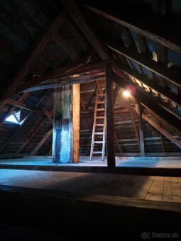 Predám rodinný dom v Zákopčí s pozemkom 1.142 m2 - 11