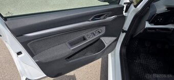 VW Golf 8  1,5 TSI - 11