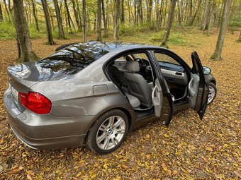 BMW E90 318i - 11
