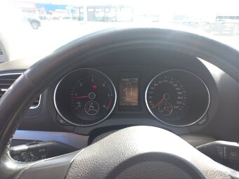 Volkswagen Golf VI 1.6 TDI 2012 - 11