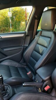 Predám  Volkswagen Golf 2.0 TFSI 270k R 4-Motion - 11