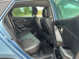 Hyundai ix35 2.0i 4x4 - 11