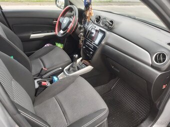 Suzuki Vitara 1.6 VVT Elegance 2WD - 11
