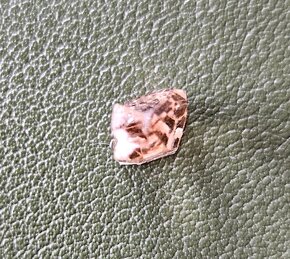 11mm medový priehľadný kryštál Imperial Topaz, Utah - U.S.A. - 11