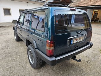 Jeep Cherokee XJ - 11