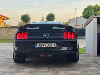 Ford Mustang 5.0 Ti-VCT V8 GT - 11