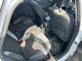 Ford Focus Kombi 1.6 TDCi DPF Trend - 11