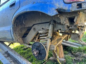 Rozpredam Kia Sportage 2,0 16v - 11