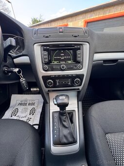 Škoda Octavia Combi 2.0 TDI CR 4x4 DSG - 11