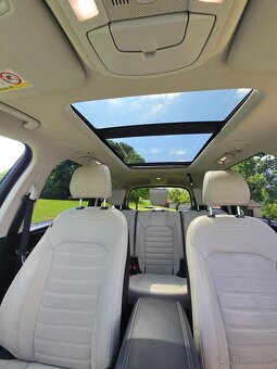 Ford Galaxy 2.0 TDCi Duratorq 180 Titanium X AWD A/T  7Miest - 11