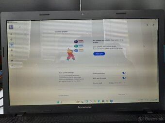 Lenovo G710 - 11