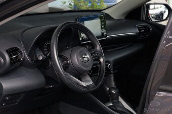 Toyota Yaris 1.5 Dynamic Force Comfort MDS - 11