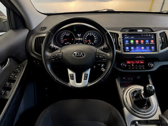 Kia Sportage 1.6 GDI 99 kW rv.11/2014 koupeno v čr 2 majitel - 11