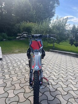 Ycf 190 bigy - 11