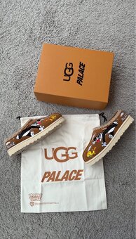 UGG Tasman Slipper Palace x Looney Tunes Chestnut - 11