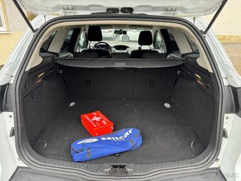 Ford Focus Kombi 1.0 EcoBoost - 11