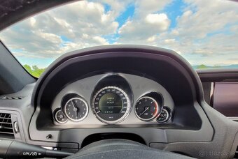 Mercedes Benz E coupe 350 CDI AMG  - hnedá koža - 11