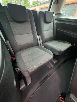 Volkswagen Sharan 2.0 TDI 130kW DSG, 7 miest - 11