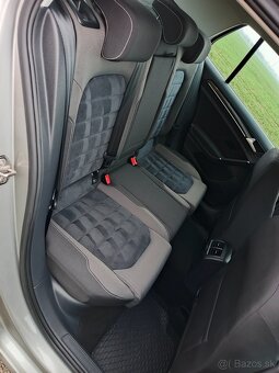 VOLKSWAGEN GOLF 1.4TSI HIGHLINE - 11